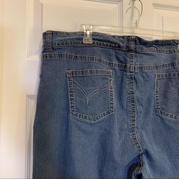 avenue JEANS Blue Denim Stretch Capri Pants 28 - Picture 4 of 7